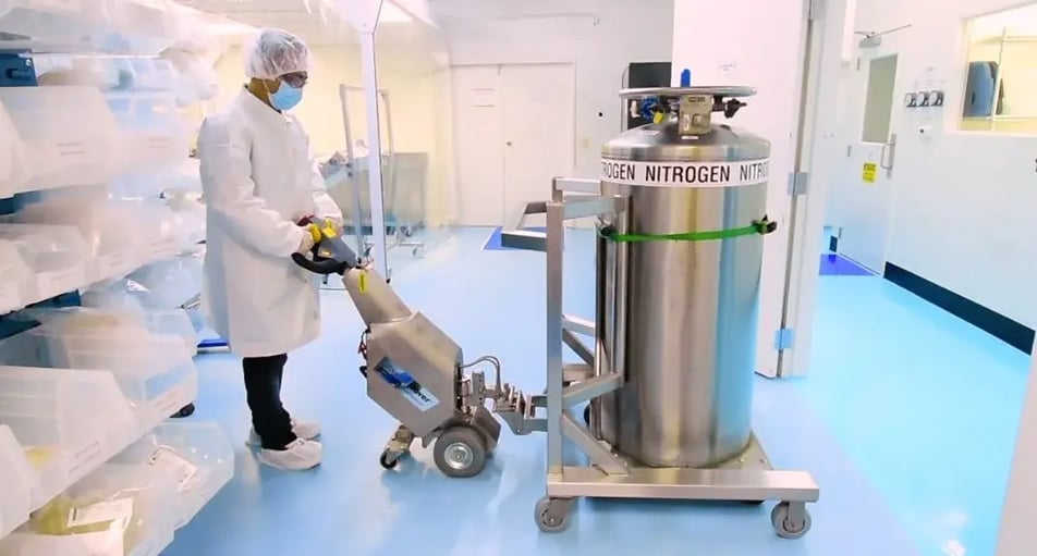 SM100-stainless-steel-electric-tug-biopharma-manufacturing-high-purity