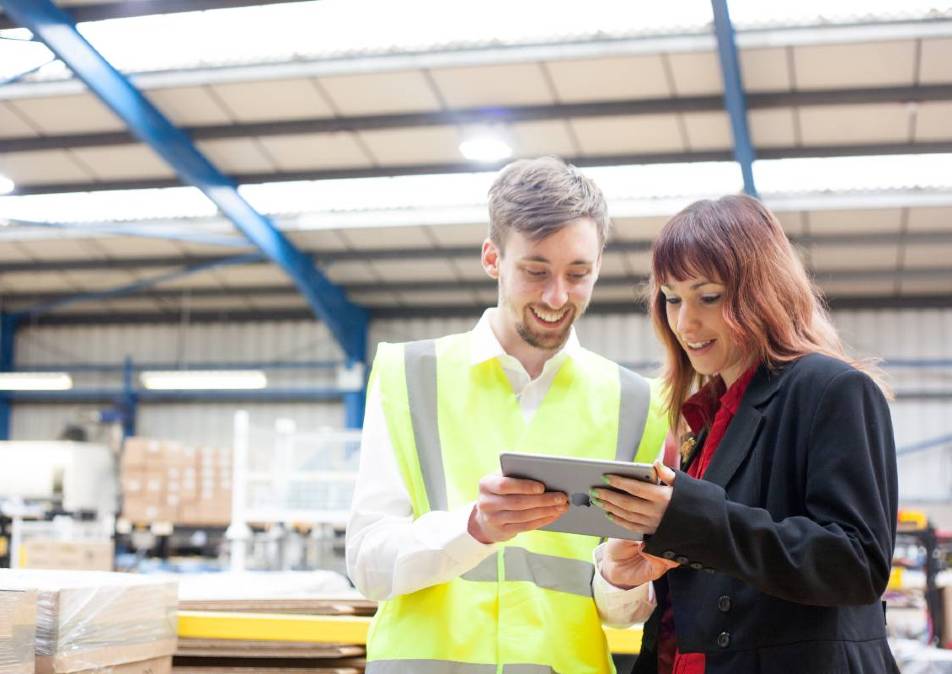 Operator training in a warehouse