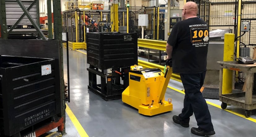 MasterTow TOW300 moving tires for Michelin