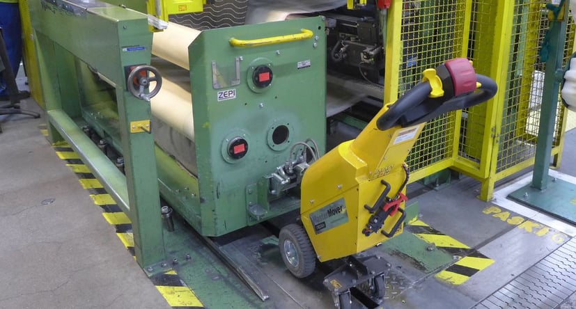 SmartMover SM100 moving material in tire manufacturing for Michelin