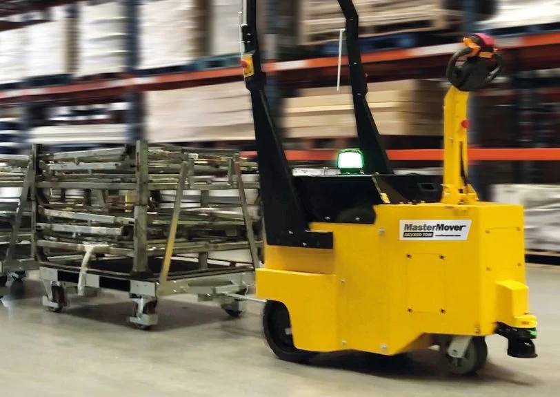 AGV300TOW lojistikte elektrikli cekiciler